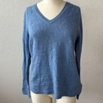 Tahari Women's Blue Cashmere V- Neck Sweater  Photo 0