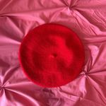 SheIn red barret Photo 0