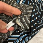 New York & Co. Black Blue White Print 3/4 Sleeve Surplice Neck Blouse Size Large Photo 10