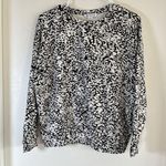 Athleta Sweatshirt Women XS Black White Balance Pullover Athleisure Active Photo 0