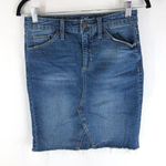 Universal Threads Universal Thread Blue Medium Wash Cotton Blend Raw Hem Denim Mini Skirt Sz 4/27 Photo 0