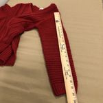 Ivy Rose Women’s Size M Red V Photo 11