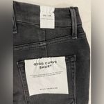 Good American NWT  Good Curve Black denim shorts Distressed Size 00 Photo 10