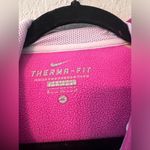 Nike  Therma-Fit Women's Hoodie Sweatshirt Neon Green Pink Size Medium #178 Photo 5
