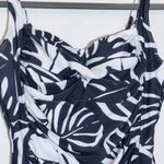 Ekouaer  Black and White Tropical Print Ruched One-Piece Swimsuit NWT Size Large Photo 2