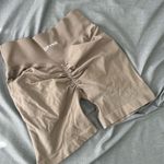 Dfyne shorts Photo 1