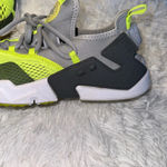 Nike  Air Huarache Drift BR Volt Size 9 Men’s Photo 1