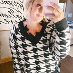 Distressed V Neck Sweater Size L Photo 0