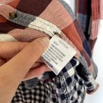 Wave zone women's size L red blue white checkered long sleeved button down top Size L Photo 7