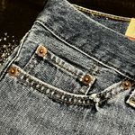 Levi Strauss & CO. Womens NWT sz29" Levi Strauss cut off shorts midrise slim through hip Photo 3