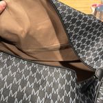 Large duffel bag with detachable strap Black Photo 5