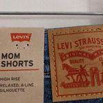 Levi's  Brand New Vintage Inspired Mom Shorts Photo 8