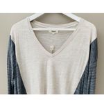 Madewell  Natural All Around Long Sleeve Sz Small Photo 3