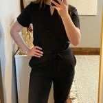 Black Scrubs Photo 0