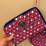 Vera Bradley  zip up wallet Photo 0