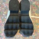 iRi NYC Low Top Sneakers in White / Black Size 8 Photo 6