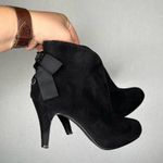 Impo  | Woman’s Black‎ Bootie Heels 6 Suede Bow Back Photo 0