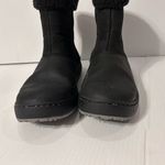 L.L. Bean black suede winter boots women size 8.5 medium Photo 3