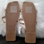 Gap NEW  Gold Sandals Womens Size 7 Photo 2