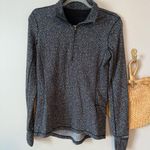 Lululemon • PULL OVER Photo 1