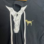 PINK - Victoria's Secret Victoria's Secret Pink Women's XS T-Shirt Black Neck Lacing Dog Logo Love Pink‎ Photo 1
