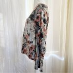 Dantelle Floral bell sleeves Blouse Size Medium Photo 3