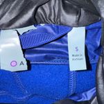 Athleta Women's Power Peak Electric Blue Fleece and Puffer Jacket Photo 6