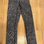 Lululemon  size 2 yoga pants! Photo 0