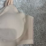 Honeylove CrossOver Wireless Bra in Sand Size Medium Photo 8