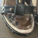 Very Volatile brown size 7 1/2 high wedge sandal Photo 3