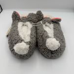 SO  Gray and White Bunny Slippers, Size Medium NWT Photo 2