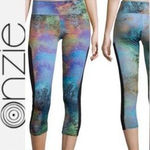 Onzie  capri‎ watercolor Photo 0