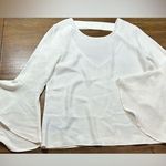 Bardot Women’s Size 8 (M) White Flare Long Sleeve Top Photo 0