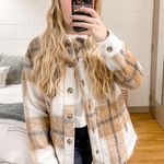 Avec Les Filles NWT  Plaid Brown White Tan Plaid Oversized Shacket Shirt Jacket Photo 0