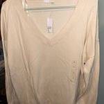 Gap Women's Long Sleeve Cream V-Neck Sweatshirt NWT Photo 0