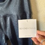 Beyond Yoga NWT  Lux High Waisted Legging Size S Blue Athletic Running Hiking Photo 2