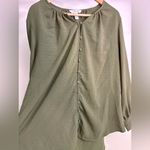Sanctuary Floral and Olive Women's 1x flowy lightweight tops Photo 7