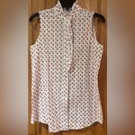 J. McLaughlin  White Cherry Print Ruffle Sleeveless Button Down Blouse‎ Size XS Photo 1