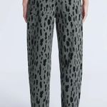 NWT Scoop Seamed Denim Barrel Jeans Wide Leg High Rise Leopard Print Olive SZ 4 Green Photo 3