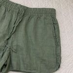 Club Monaco  Green Linen Jog Shorts Photo 3