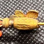 Miriam Haskell Vintage  1940s Gold Tone Red Coral Stick Hat Pin Signed ORIGINAL Photo 5