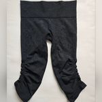 Lululemon Ebb To Street Crop 21"Black Photo 4
