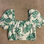American Eagle Good Condition  elastic stretch billow sleeve crop top size medium Photo 0