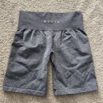 NVGTN Contour Seamless Shorts Photo 1