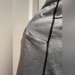 Tek Gear leggings - heather gray w/black trim - Large Photo 3