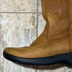 Keen Women's Tan Tyretread Tall Leather Boots w/ Black Rubber Soles - Size 9 Photo 3