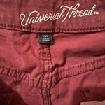 Universal Threads Universal Thread - High Rise Midi Stretch Roll Cuff Shorts‎ Photo 4
