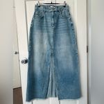 Pilcro Anthropologie  The Madi Front Slit Denim Maxi Skirt Faded Blue Wash Size 6 Photo 5