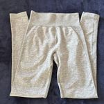 Gymshark Sports Bra And Leggings Set Photo 5