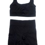 Black Ribbed 2 Photo 2